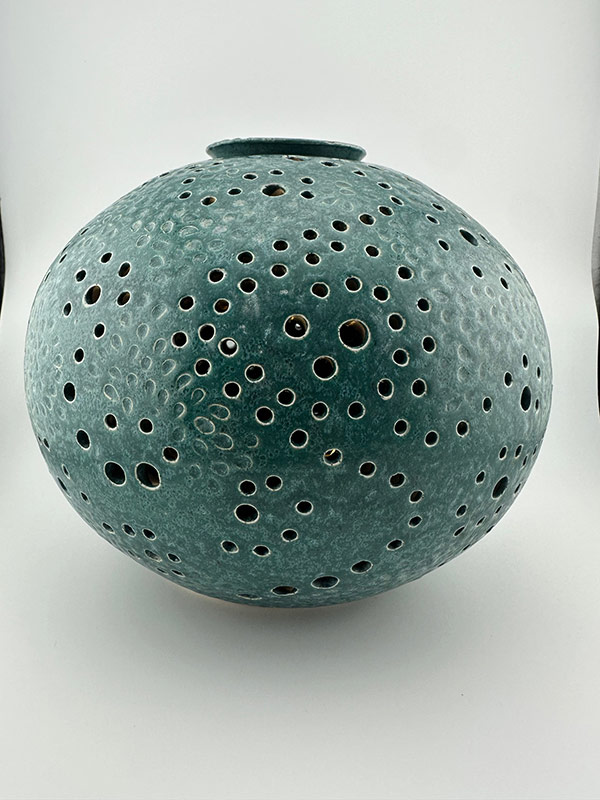 Pottery by Giselle Reiter